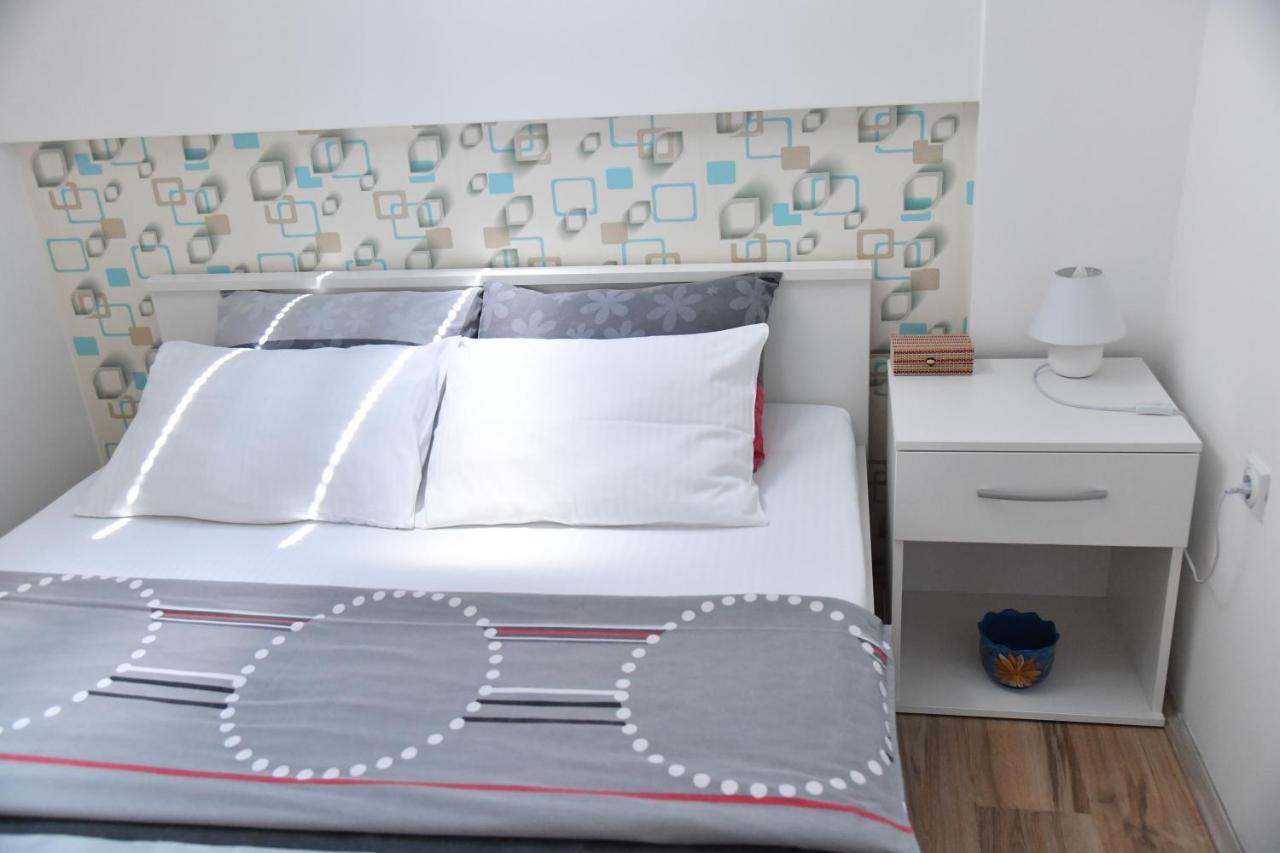 Stan Na Dan Apartman Ni Kültér fotó